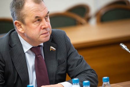 Леонид Слуцкий провел заседание Палат Депутатов ЛДПР 