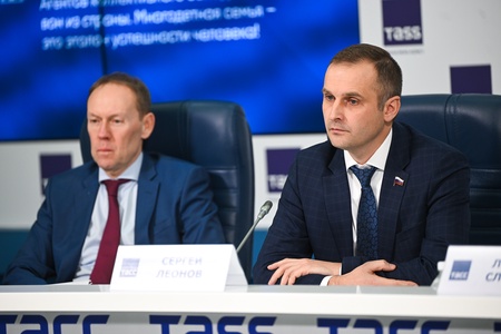 В ЛДПР подвели итоги осенней сессии Госдумы  в ТАСС