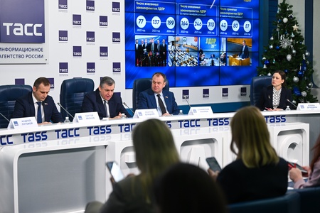 В ЛДПР подвели итоги осенней сессии Госдумы  в ТАСС