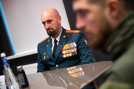 Леонид Слуцкий встретился с ветеранами боевых действий в Ростове-на-Дону