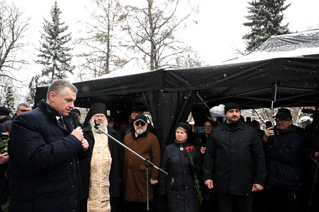 Три года со дня смерти Владимира Жириновского. Новодевичье кладбище. Москва.
