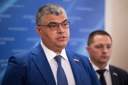 Пресс-подход фракции ЛДПР во главе с Леонидом Слуцким 28.0.2025 г.