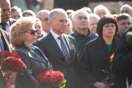 На Новодевичьем кладбище в Москве открыт памятник Владимиру Жириновскому