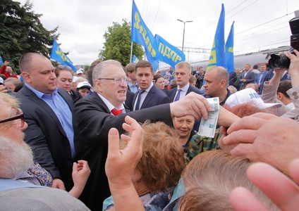 Фотовыставка памяти Владимира Жириновского