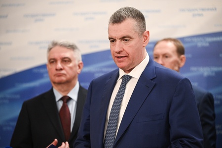 Пресс-подход фракции ЛДПР в ГД во главе с Леонидом Слуцким 8.04.2025
