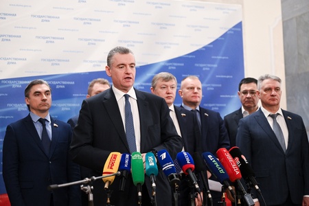 Пресс-подход фракции ЛДПР во главе с Леонидом Слуцким 5.03.2025