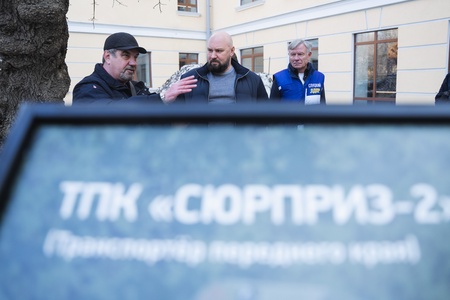 ЛДПР передает на фронт новую партию наземных дронов  и другую технику