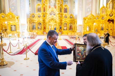 Леонид Слуцкий встретился с главой Донской митрополии владыкой Меркурием