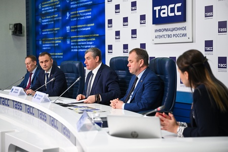 В ЛДПР подвели итоги осенней сессии Госдумы  в ТАСС
