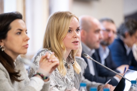 Фракция ЛДПР в ГД встретилась с министром транспорта РФ Романом Старовойтом
