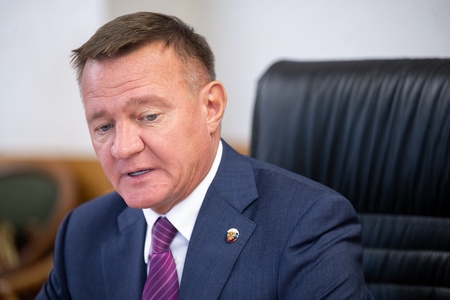 Фракция ЛДПР в ГД встретилась с министром транспорта РФ Романом Старовойтом