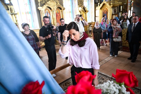 Леонид Слуцкий и делегация ЛДПР посетили Свято-Николаевский кафедральный собор Мариуполя
