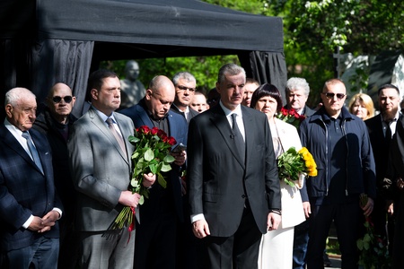 79-я годовщина со дня рождения Жириновского. Новодевичье кладбище Москвы