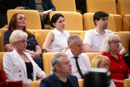 Круглый стол с участием Станислава Наумова «Условия возвращения иностранных компаний и инвестиций в Россию»