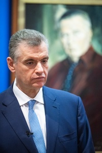 Леонид Слуцкий открыл  в Санкт-Петербурге выставку, посвященную Жириновскому