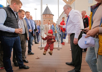 Фотовыставка памяти Владимира Жириновского