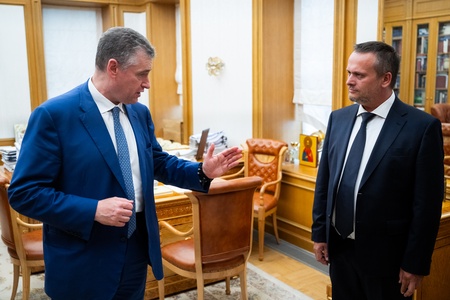 Фракция ЛДПР встретилась с и.о. министра транспорта РФ Андреем Никитиным
