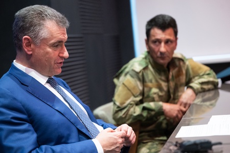 Леонид Слуцкий встретился с ветеранами боевых действий в Ростове-на-Дону