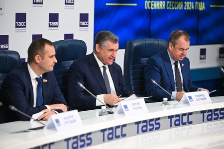 В ЛДПР подвели итоги осенней сессии Госдумы  в ТАСС