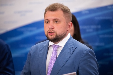Пресс-подход фракции ЛДПР во главе с Леонидом Слуцким 8.07.2025