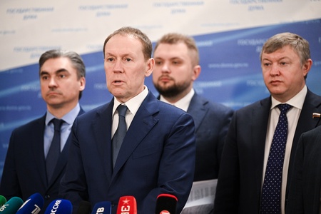 Пресс-подход фракции ЛДПР во главе с Леонидом Слуцким 5.03.2025