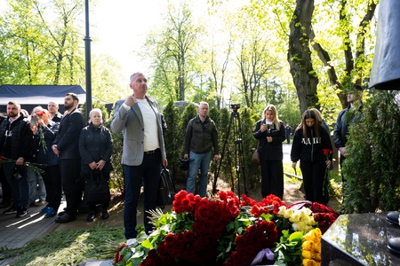 79-я годовщина со дня рождения Жириновского. Новодевичье кладбище Москвы