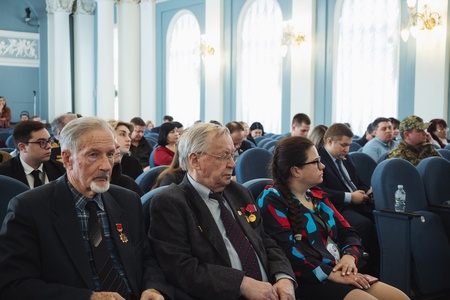 Форум ЛДПР "Плечом к плечу. За Русскую победу!" Площадка "Историческая память о защитниках Отечества. Связь времен и новые подходы"