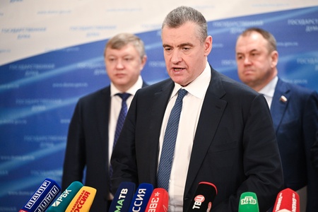 Пресс-подход фракции ЛДПР во главе с Леонидом Слуцким 4.03.2025