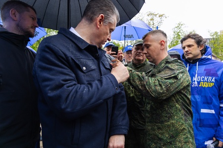 Леонид Слуцкий поздравил с Первомаем жителей Котельников