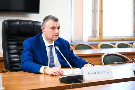 ВКС "Парламентарии за мир" с участием Леонида Слуцкого