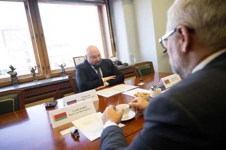 Владимир Кошелев провел встречу с представителями Белоруссии 