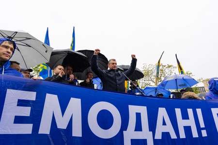 Леонид Слуцкий поздравил с Первомаем жителей Котельников
