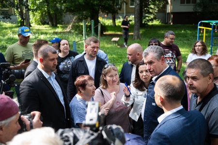 Леонид Слуцкий встретился с жителями Орла