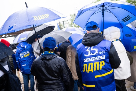 Леонид Слуцкий поздравил с Первомаем жителей Котельников