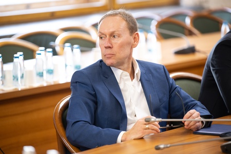 Леонид Слуцкий провел заседание Палат Депутатов ЛДПР 