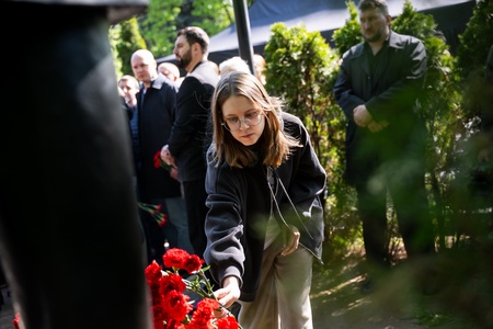 79-я годовщина со дня рождения Жириновского. Новодевичье кладбище Москвы