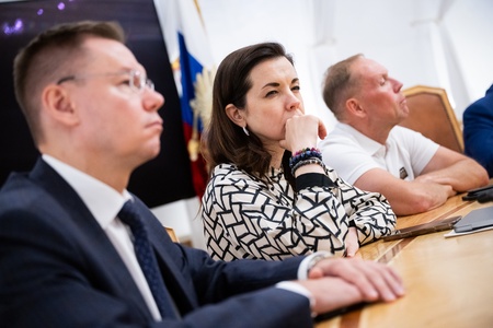 Фракция ЛДПР встретилась с и.о. министра транспорта РФ Андреем Никитиным