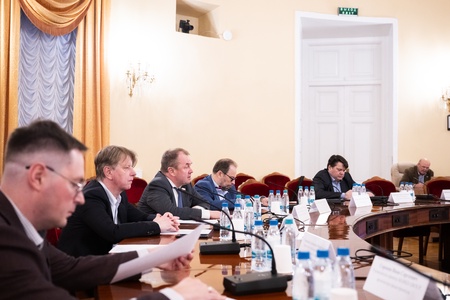 Круглый стол Станислава Наумова «Об инвестиционных программах развития территорий - индустриальных центров страны, созданных в 20-е годы XX века»
