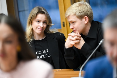Круглый стол на тему: «Законотворческие меры по защите репутации».Председательствует Андрей Свинцов