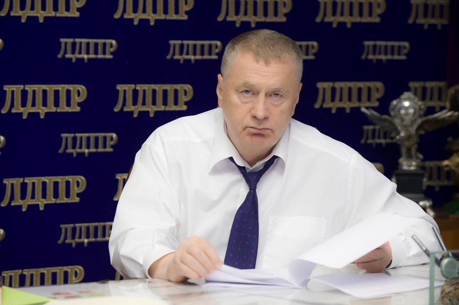 В своих выступлениях чиновник должен исходить из норм закона