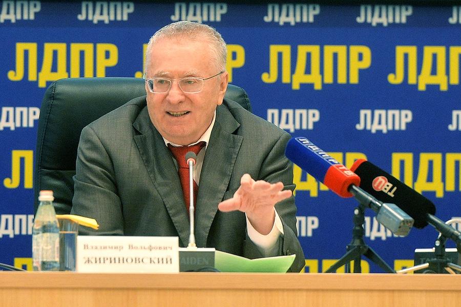 Лидер ЛДПР: Конституция была написана не мной, поэтому у нее ярко выраженный президентский характер