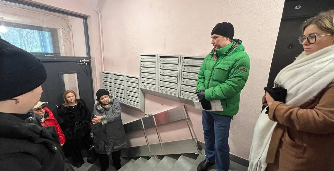 Жители многоквартирного дома в Ленинском городском округе обратились за помощью к депутату ЛДПР