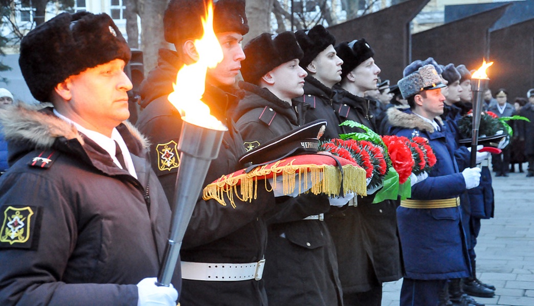 Военно патриотическая акция. Малая земля Новороссийск Бескозырка. Новороссийск память Бескозырка. Бескозырка 2022. Бескозырка Новороссийск 2022.