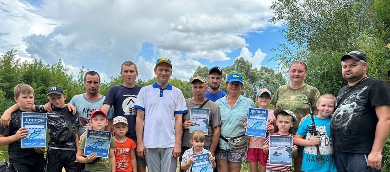 ЛДПР в Рязанской области провела турнир по рыбной ловле на реке Вожа