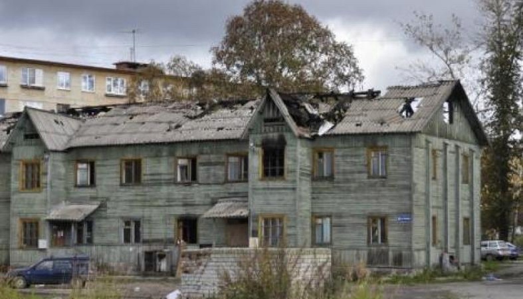 Благодаря депутату ЛДПР семья ветерана боевых действий получила жилье 