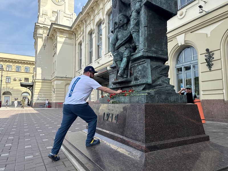 ЛДПР почтила память героев Первой мировой у Витебского вокзала