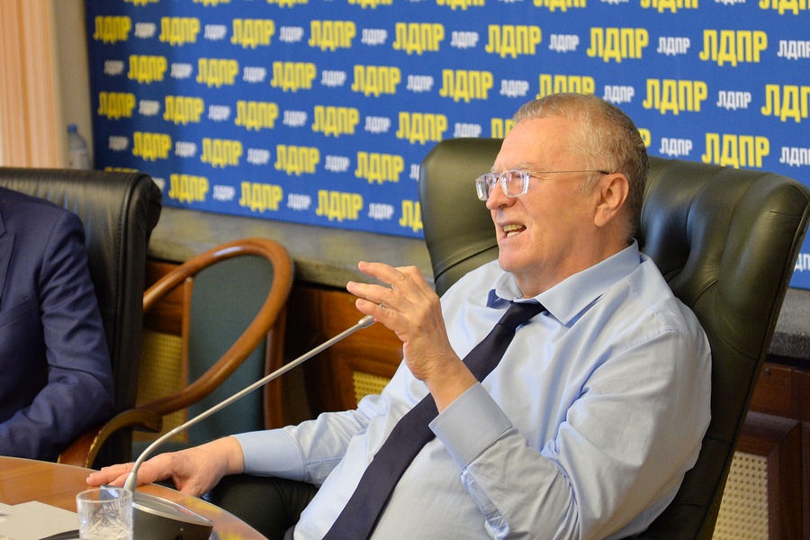 Сергей Фургал попал в число лидеров по уровню доверия населения
