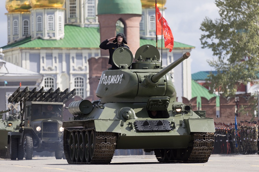 С Днем защитника Отечества!