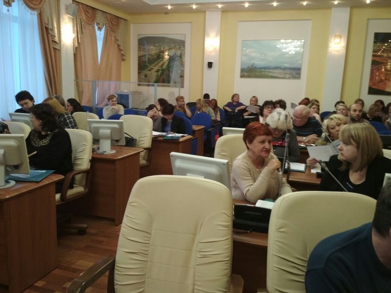 Активисты ЛДПР приняли участие в работе семинара-совещания с председателями и секретарями УИК 