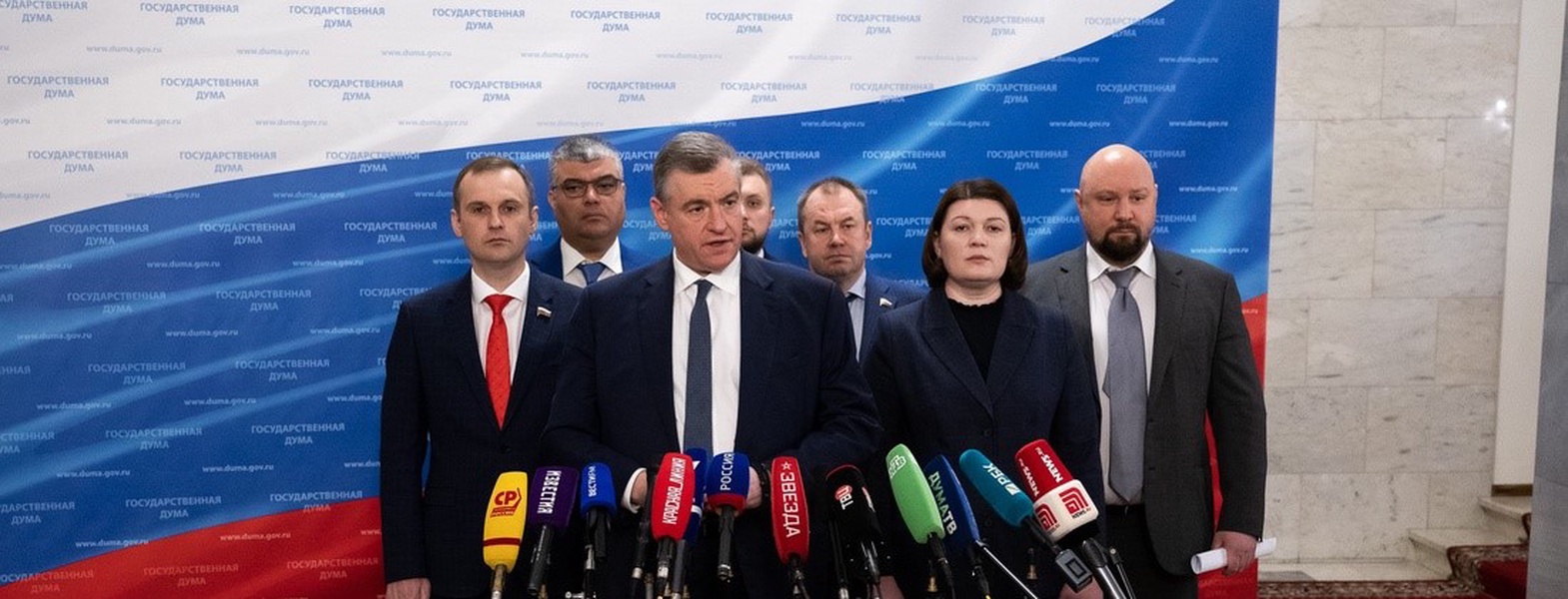 ЛДПР предлагает увеличить налог на трудовой патент для мигрантов